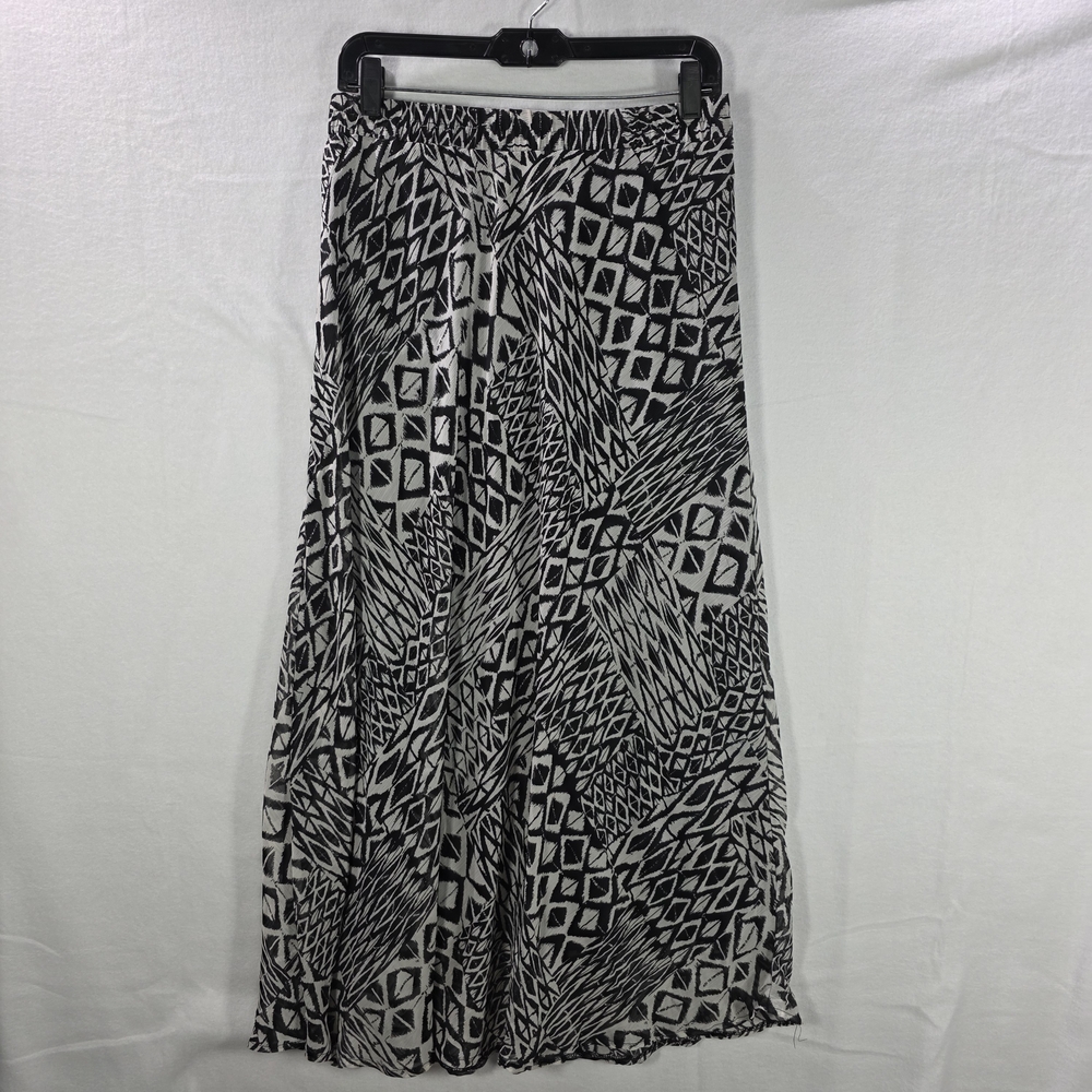 Valerie Stevens Geometric Black and White Maxi Skirt Size Medium